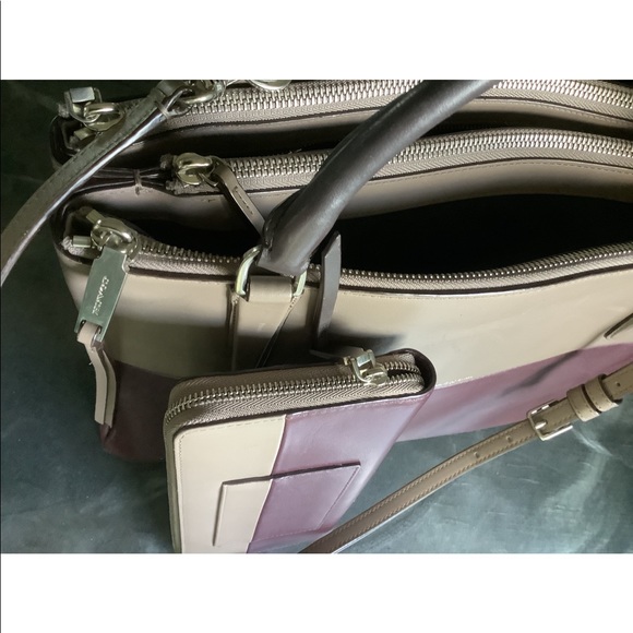 Coach Borough/Wallet Set - Picture 4 of 14